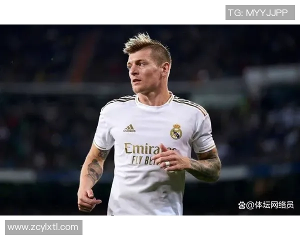 当前足球界最帅气且有潜力的年轻球星是谁引发球迷热议 当前足球界最帅气且有潜力的年轻球星是谁引发球迷热议