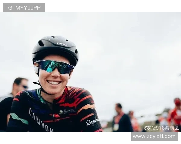 芬兰黑人足球球星逆袭欧洲赛场展现坚毅与荣耀人生